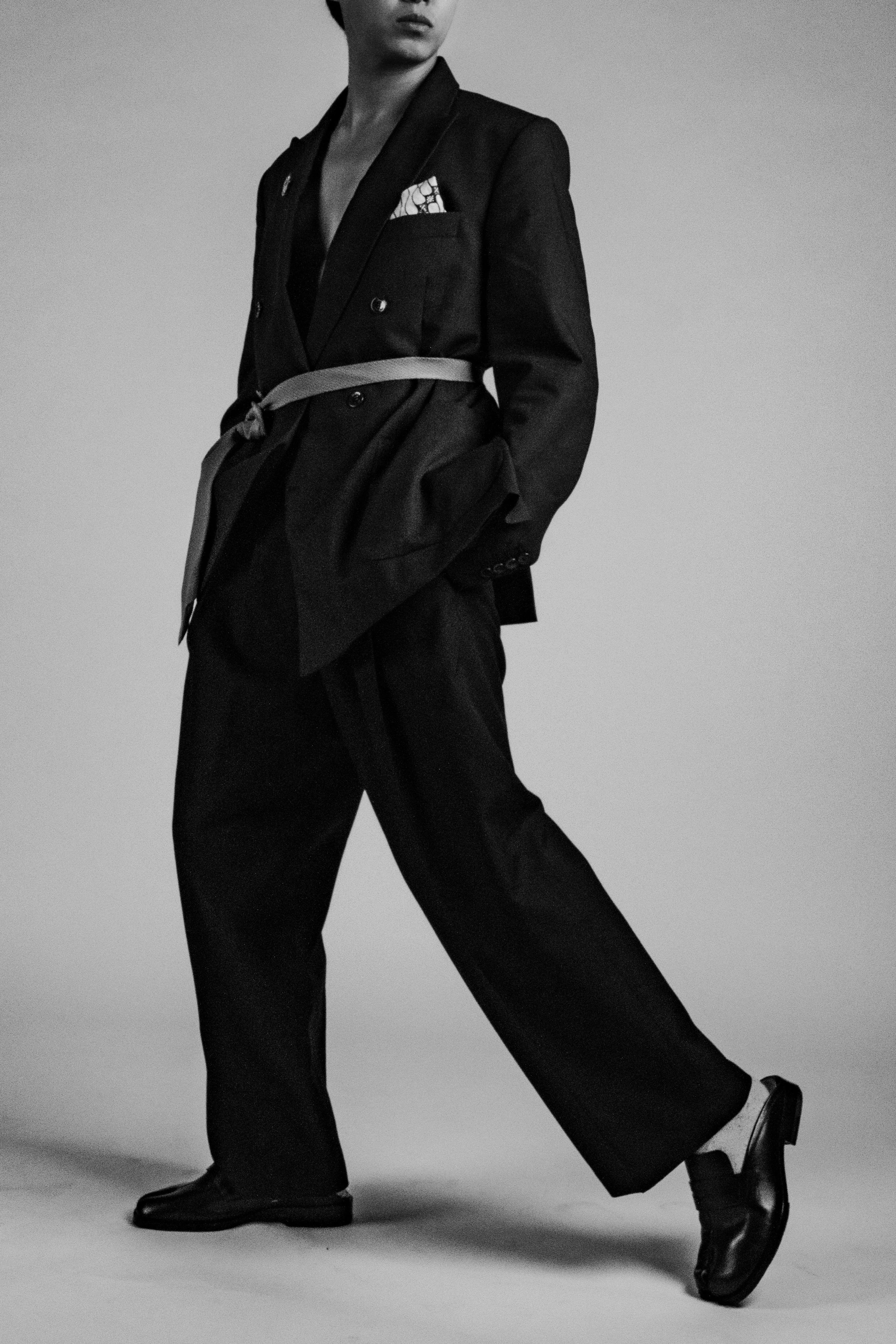 Louis black and white