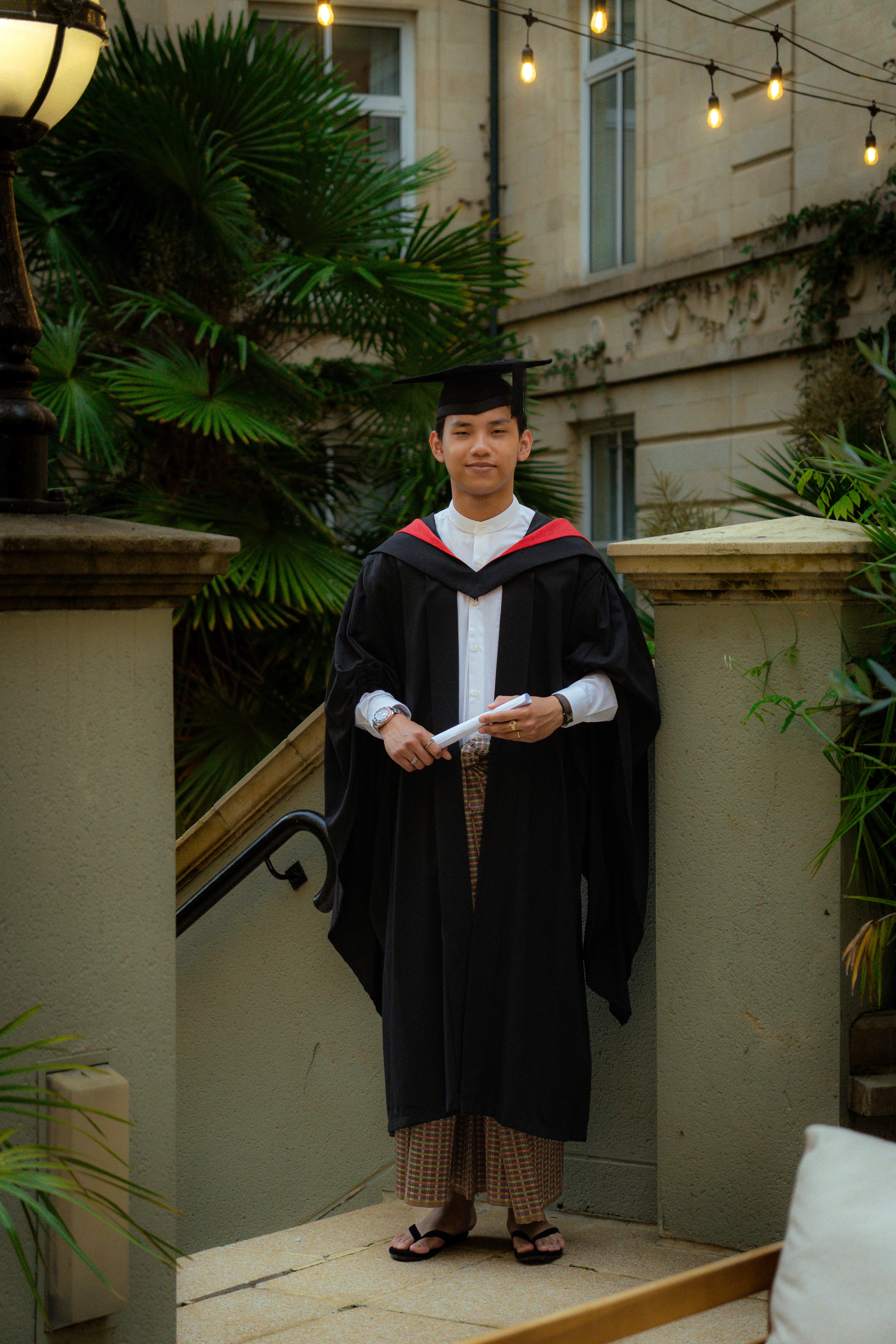 Graduate portrait outdoor