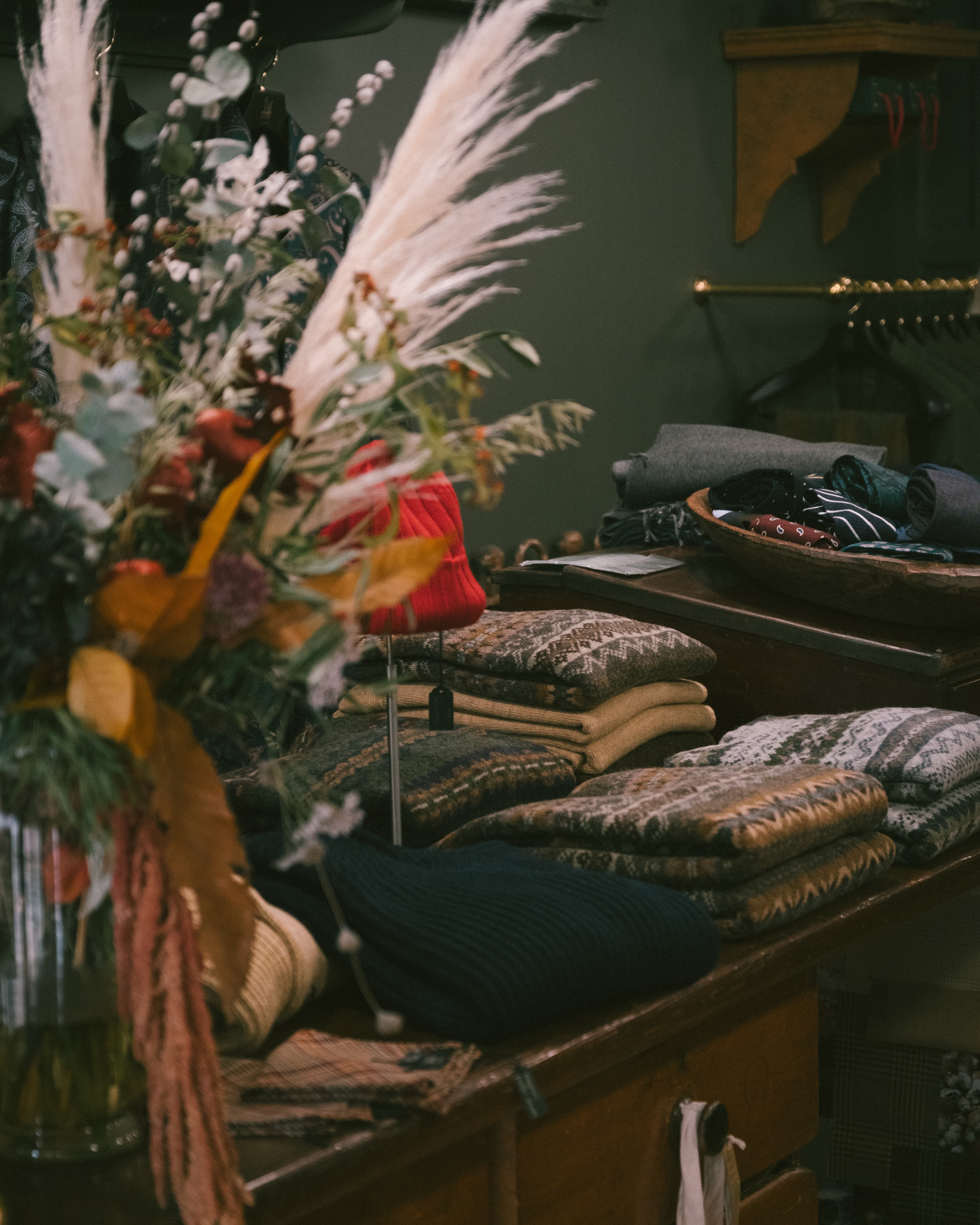 Louis black and white