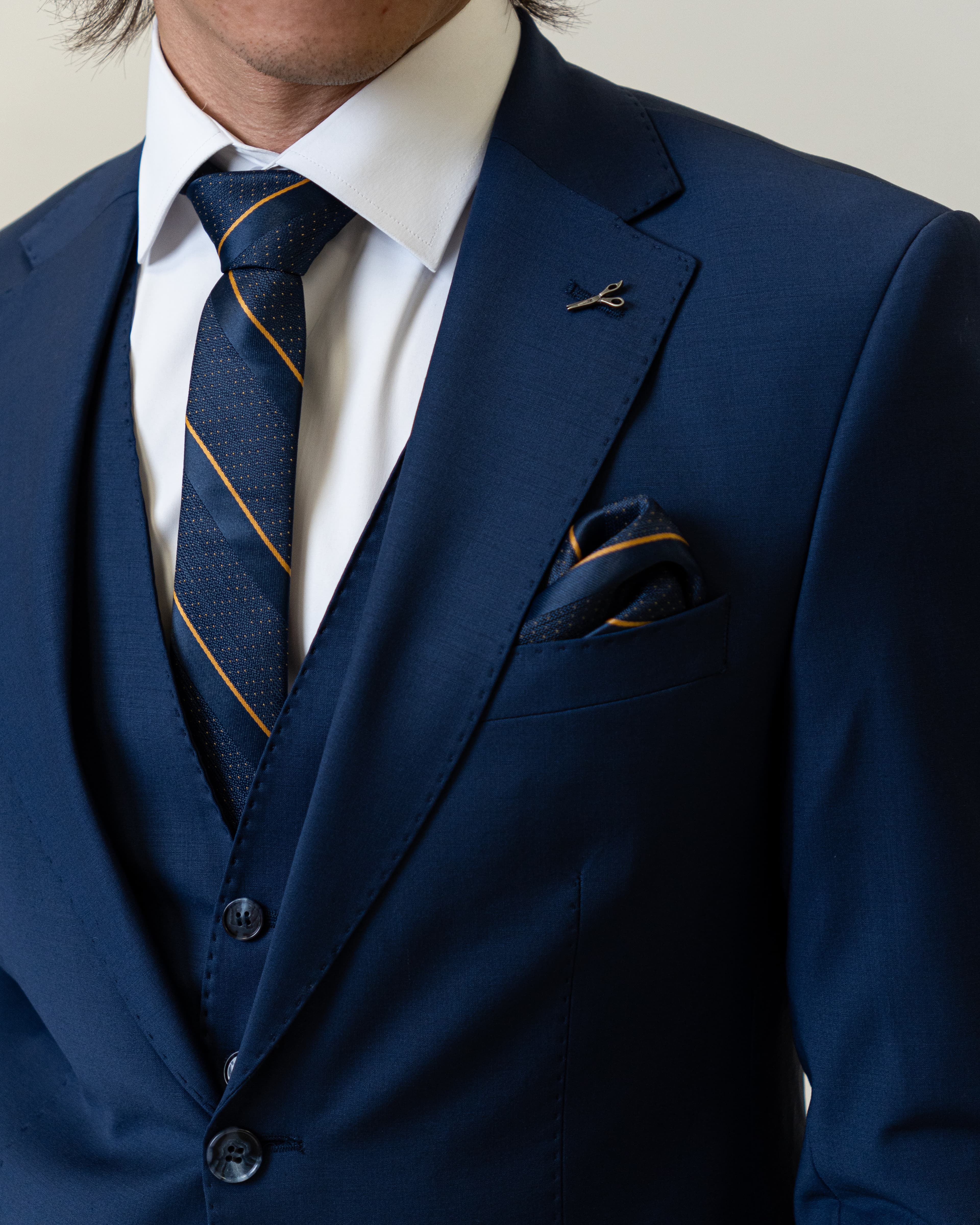 Bluesuit lapel detail